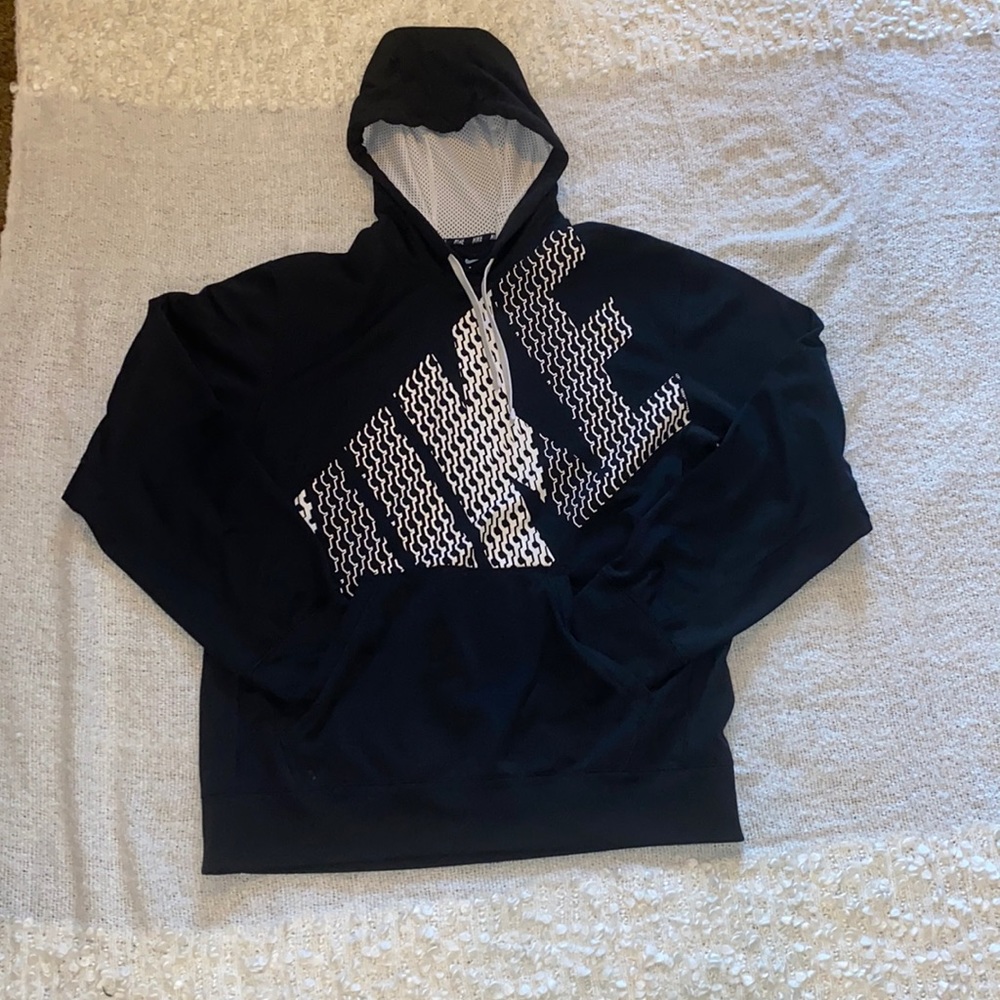 Nike Therma-Fit Hoodie